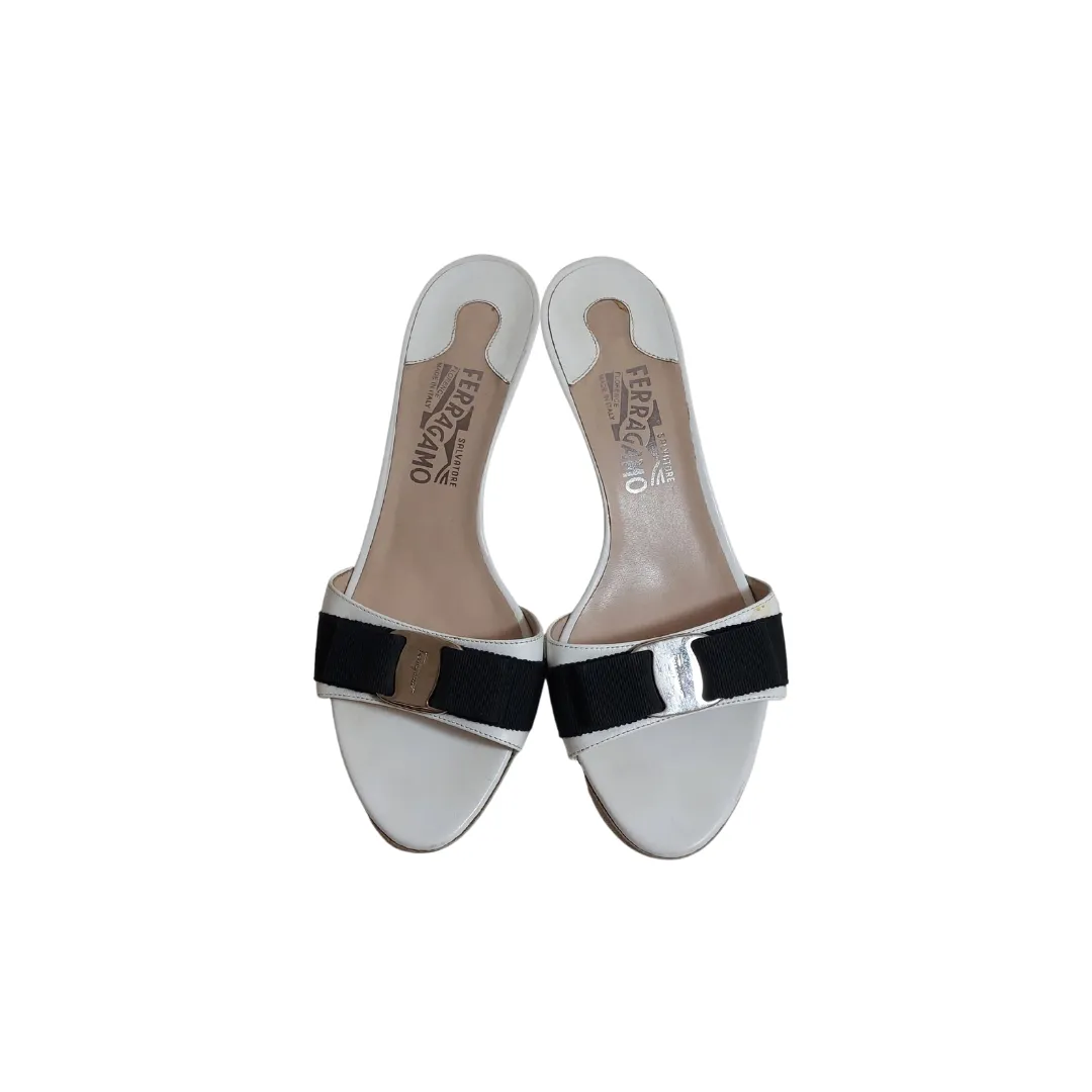 Salvatore Ferragamo White & Black 'VARA' Bow Kitten Heels | Pre Loved |